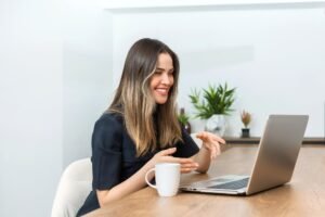 Turning Hobbies into a Profitable Side Hustle with Lumolog